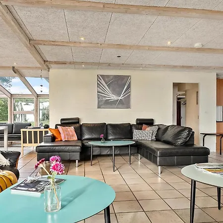 Cozy In With Sauna Holiday home