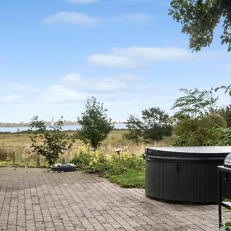 Feriehus Cozy In With Sauna *